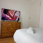 Big Room In East Ham